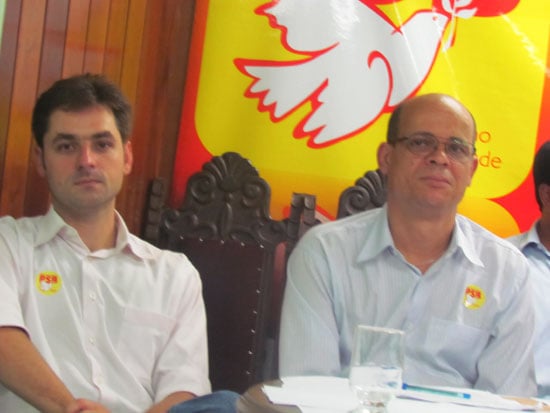 Antes ao lado dos tucanos, PSB anuncia aliança com Damon