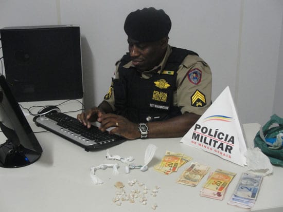 PM apreende menor com droga e dinheiro no São Bento