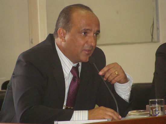 Vereadores elogiam postura da PM no aglomerado Drummond