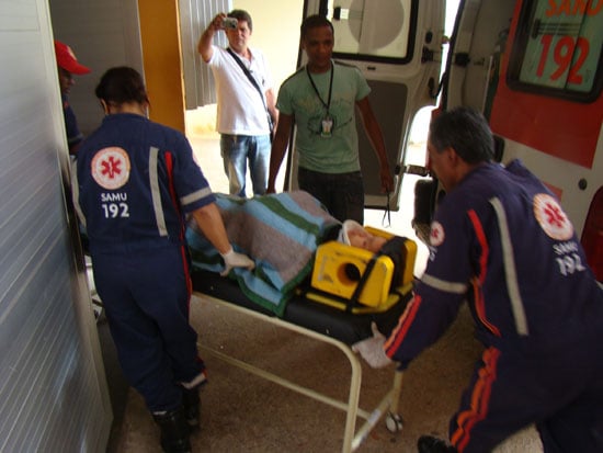 Prisma roda na pista e atinge Kadett de Itabira