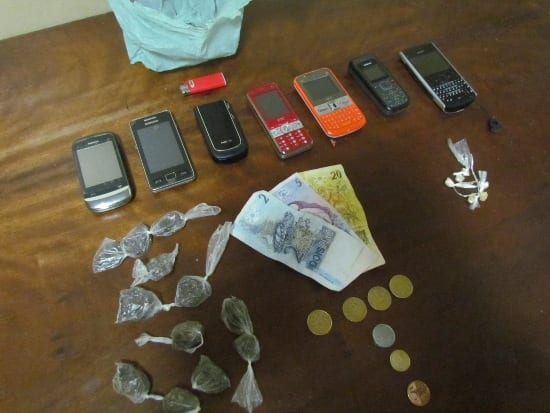 Adolescente é um dos apreendidos por tráfico e mãe desabafa: “Eu te avisei”