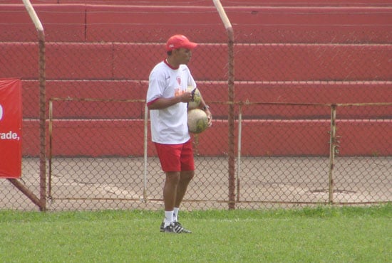 Gilmar Estevam comanda último coletivo e define time que encara Social