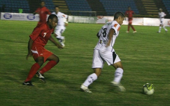 Rivais frente a frente pelo objetivo do ano