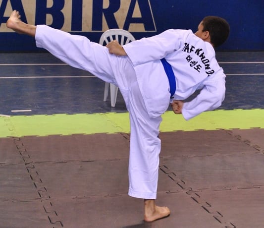 Itabira é campeã na 4ª Copa Itabirana de Taekwondo