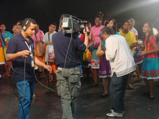 Meninos de Minas gravam programa da Globo Minas