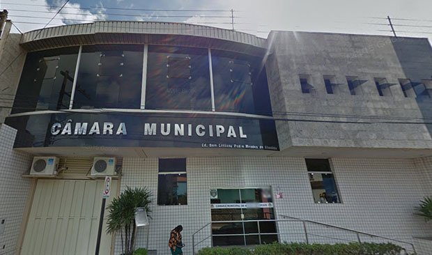 Em cenário de crise, Legislativo devolve mais de R$ 200 mil à Prefeitura
