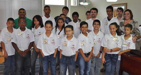Câmara de Monlevade recebe Projetos de Lei dos Vereadores Mirins