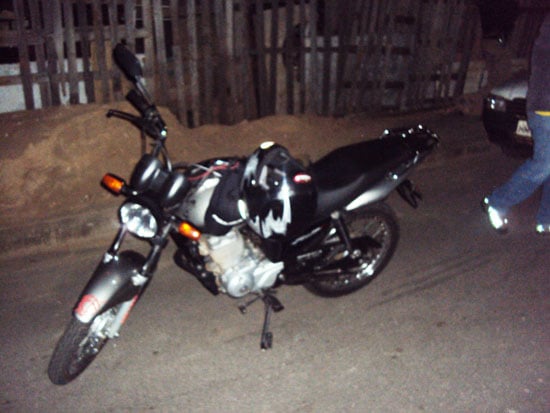 Em menos de uma hora, PM encontra moto furtada na Vila Piedade