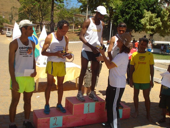 Hudson Charles vence 1ª Corrida da Independência na Cidade de Dionísio