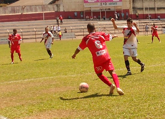 Valério vence Itaúna em casa