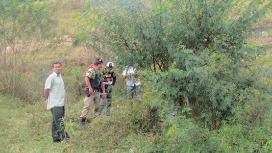 Homem com mandado de prisão por homicídio é encontrado morto
