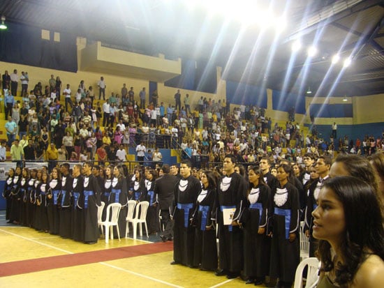 Senac Itabira celebra formatura de 335 alunos
