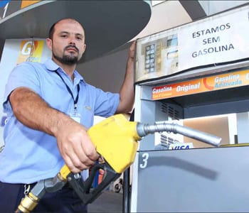 Falta de gasolina fará preço subir em Minas