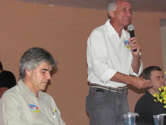 Roberto endurece críticas ao Governo e promete cargos comissionados a servidores concursados
