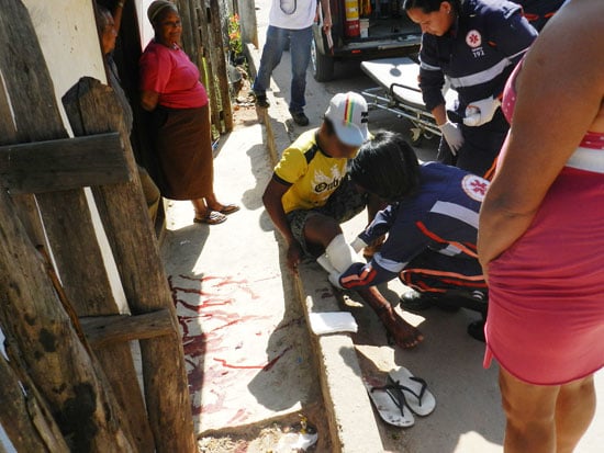 Jovem acusado de matar no bairro Pedreira é alvo de tiro na perna