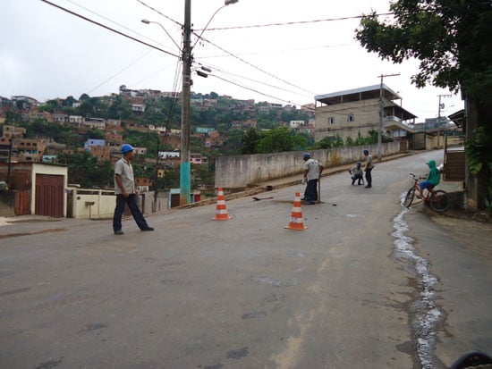 Rua Ouro Preto está interditada para execução de obras