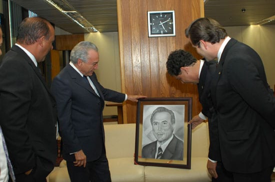 Reginaldo Calixto e Élson Sá se encontram com Michel Temer e pedem recursos para o HNSD