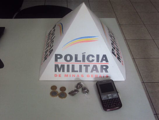 Polícia apreende menor com buchas de maconha no João XXIII