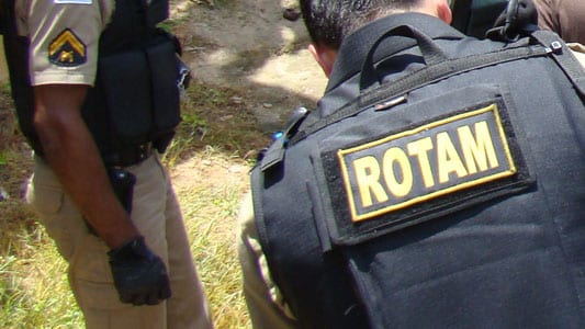 Menores infratores chegam a ameaçar a polícia