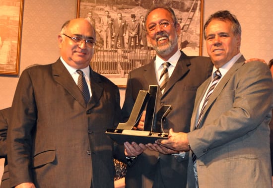 São Gonçalo do Rio Abaixo leva 1º Prêmio Sebrae Prefeito Empreendedor
