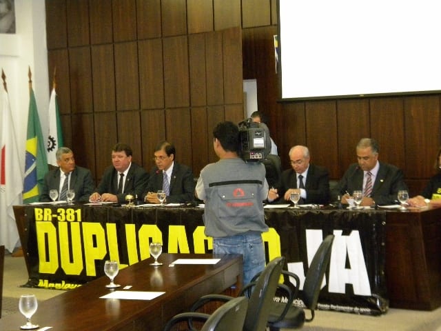 Audiência pública em Monlevade esclarece andamento dos processos de duplicação da BR-381