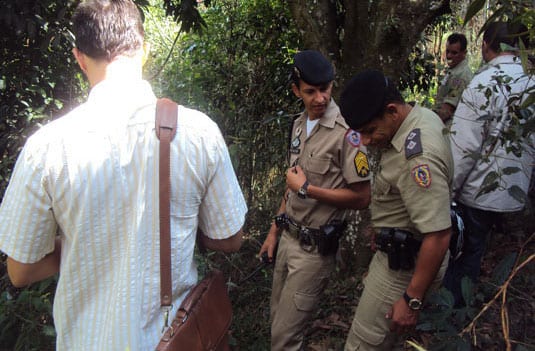 Adolescente de 14 anos morre carbonizado por suposta dívida de drogas em Itabira