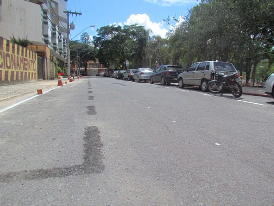 Rua Irmãos D´ Caux volta a ser mão dupla a partir desta quarta-feira
