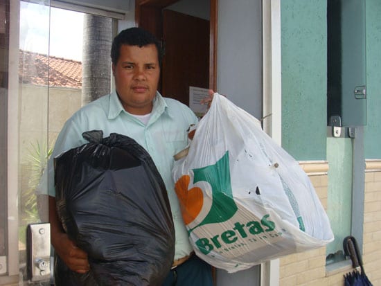 Vítimas das chuvas em Ferros receberão doações da campanha de Itabira