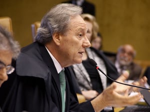STF declara constitucionalidade da Lei da Ficha Limpa