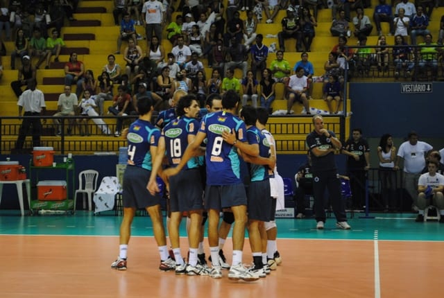 Sada Cruzeiro bate Vôlei Futuro em Itabira por 3 sets a 1