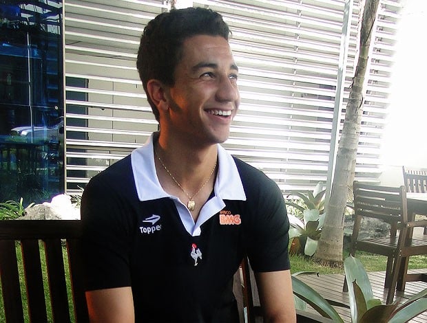 Renan Oliveira acredita que mudança será boa para o seu futebol e para a cabeça