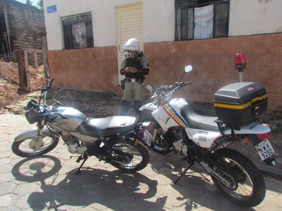 PM persegue motoqueiro em atitude suspeita