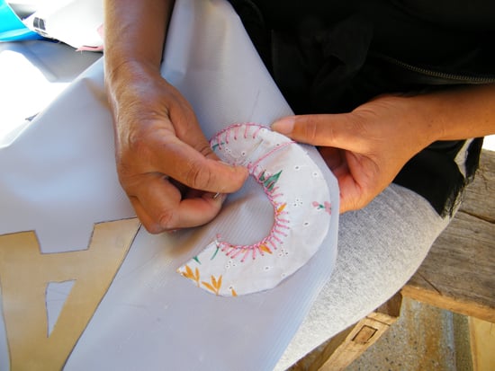 Artesãos produzem e comercializam produtos de forma sustentável em Senhora do Carmo