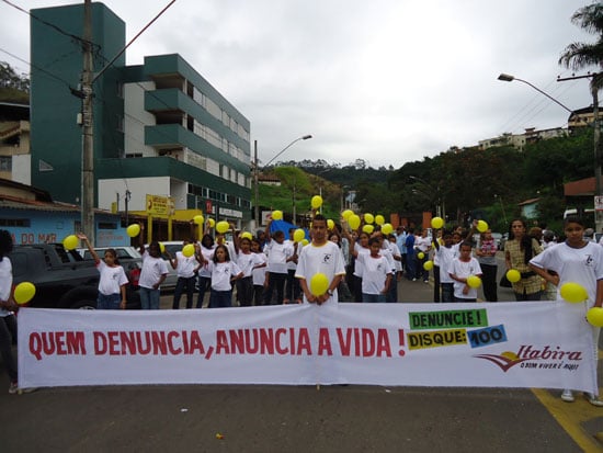 Caminhada em Itabira marca Dia Nacional de Combate ao Abuso e à Exploração Sexual Infantil