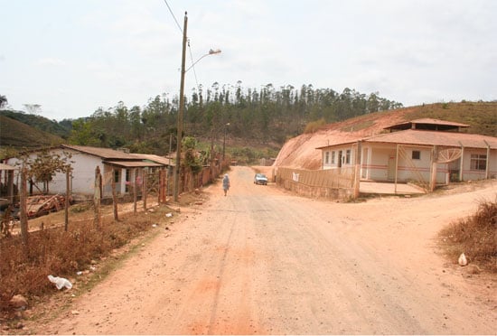Prefeitura vai asfaltar estrada que liga MG-129 ao Bamba