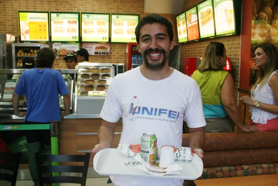 “Fazia tempo que estávamos esperando por este momento”, disse 1º cliente Subway