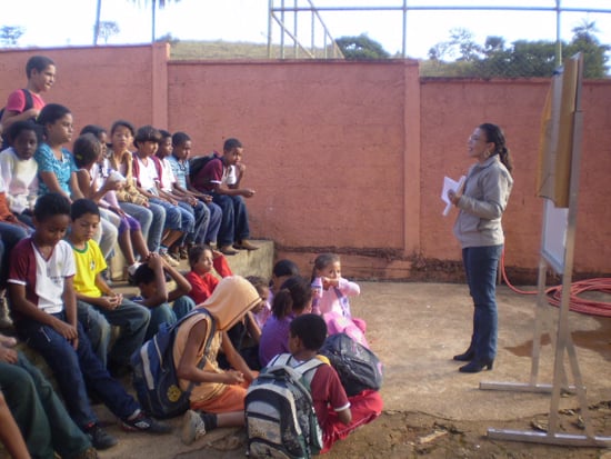 Emater ministra palestra para alunos de Escola Municipal sobre importância da alimentação saudável