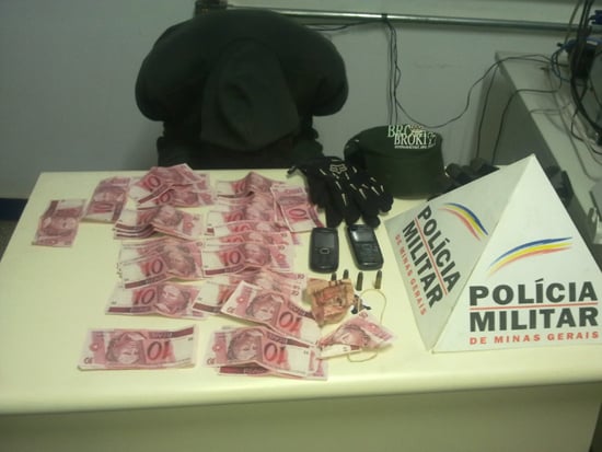 PM prende dois homens com R$ 1.070 em dinheiro falso no bairro Hamilton