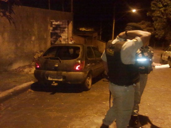 Bandidos incendeiam Fiesta na Vila Paciência