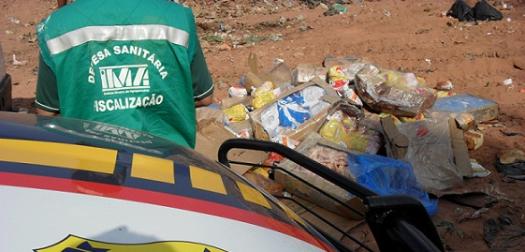 PRF e IMA apreendem carga de carne em João Monlevade