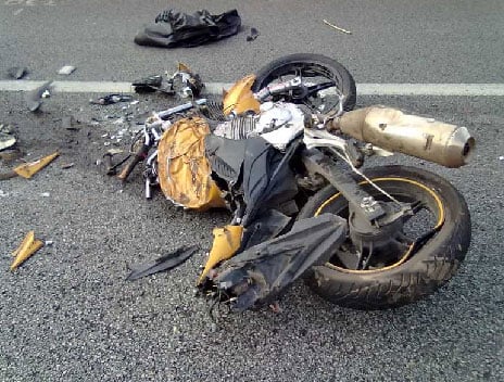 Acidente com moto mata um e deixa outro gravemente ferido em Nova Era