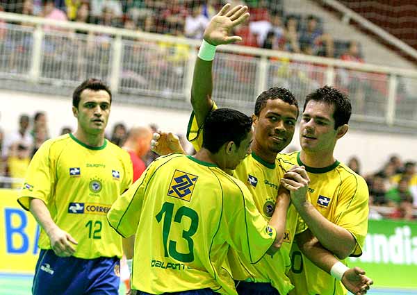 Correios renova patrocínio do futsal brasileiro no valor de 10 milhões