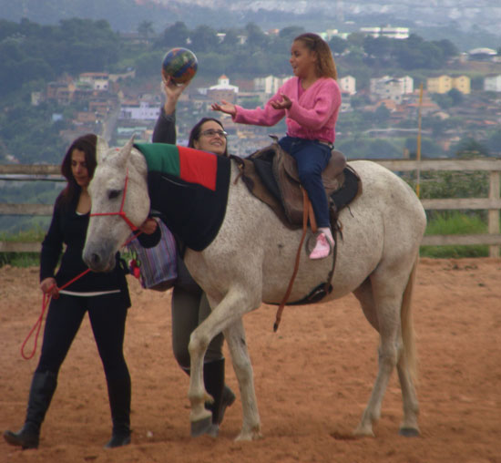Itabira passa a contar com tratamento de equoterapia