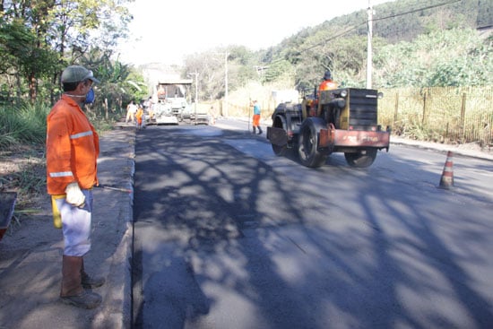 Asfaltamento na Avenida Amazonas em fase de conclusão