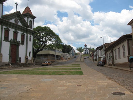 Martinho da Vila em inauguração do novo Centro Histórico de Santa Bárbara