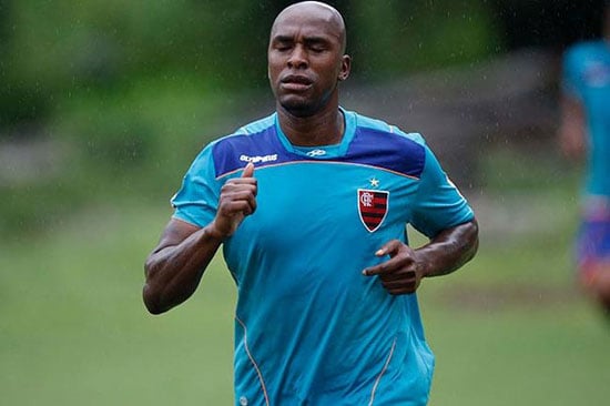 Itamar é reintegrado ao elenco do Flamengo