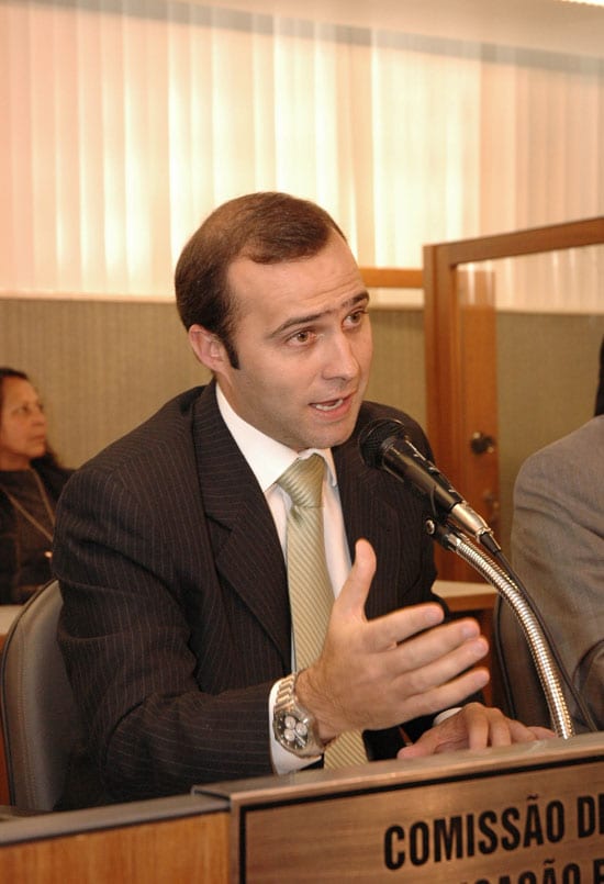 Entrevista com Gustavo Valadares (DEM)