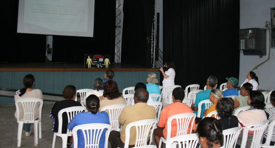 Controle do diabetes é tema de palestra da Secretaria de Saúde