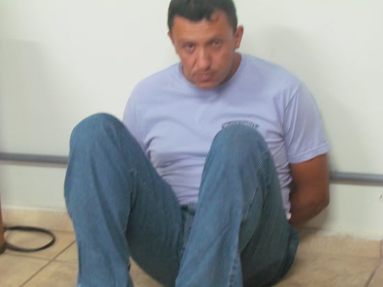 Polícia de Itabira prende homem em carro furtado de empresa