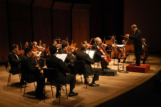 Orquestra de Câmara Sesiminas se apresenta em Itabira